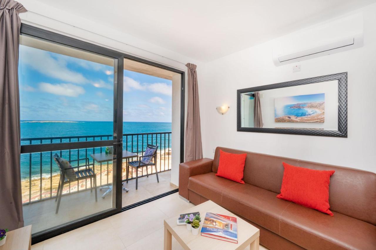 Islet Promenade Seafront 1 Bedroom Apartment With Sea View Balcony By Getawaysmalta 세인트폴스베이 외부 사진