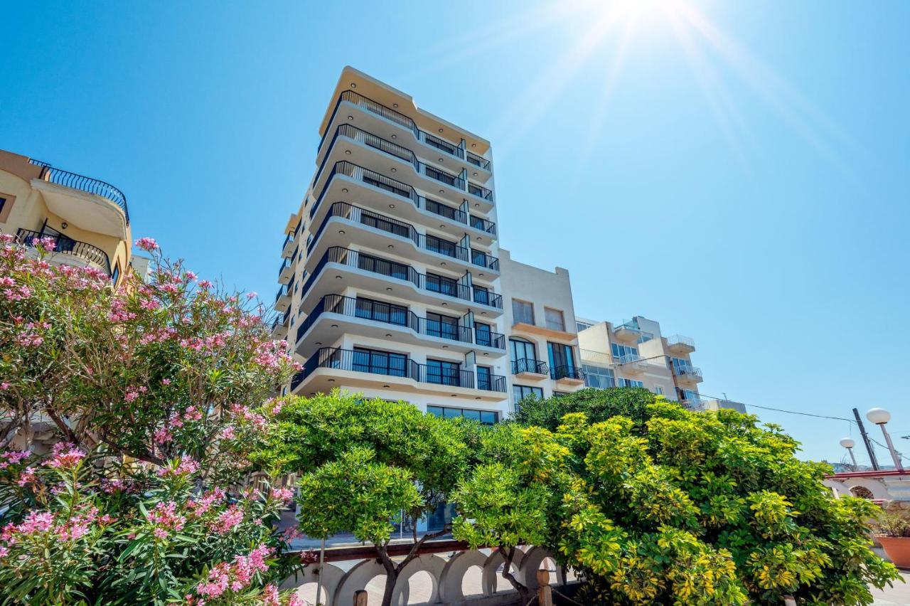 Islet Promenade Seafront 1 Bedroom Apartment With Sea View Balcony By Getawaysmalta 세인트폴스베이 외부 사진