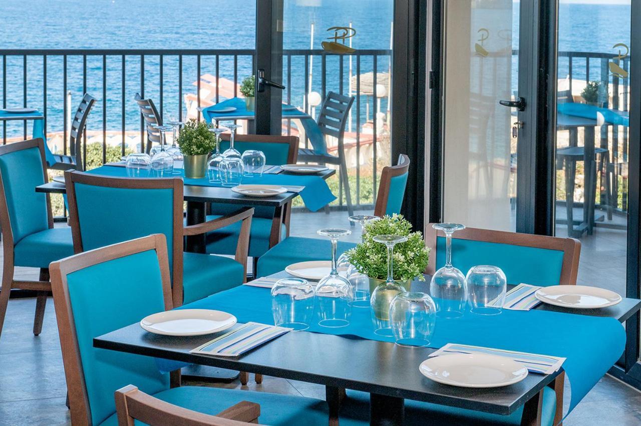 Islet Promenade Seafront 1 Bedroom Apartment With Sea View Balcony By Getawaysmalta 세인트폴스베이 외부 사진
